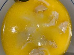 金汤黄鱼馄饨-蟹黄鱼·深夜面馆(巨鹿路店)