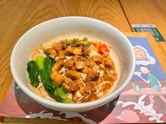 -呷佬·长沙手工米粉(金沙江路店)