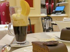 -Cafe Sacher(WIEN)