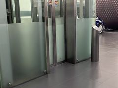 -杭州中升之星奔驰4S店(滨江店)