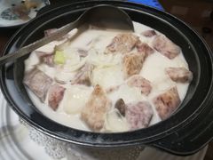 香芋鲜百合茨实煲-山水茶艺馆·点心粤菜·30年老字号