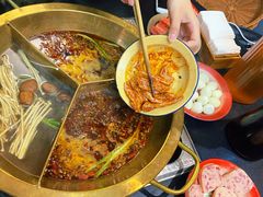 -叁口煮市井老火锅(春熙路店)