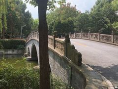 -绍兴鉴湖君澜大酒店