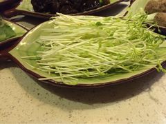 龙须菜-一叶一世界•素食餐厅(环球中心店)