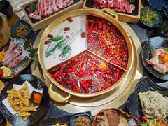 -湊湊火锅·茶憩(南京东路悦荟店)