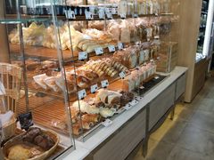 面包甜点陈列柜-巴黎贝甜(国贸店)