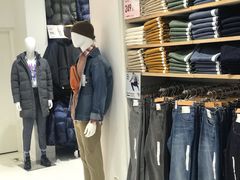 -优衣库(上海金桥国际商业广场店)