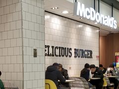 -麦当劳(凯德MALL太阳宫店)