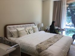 -莉泽月子中心(凯旋江景店)