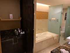 -西安赛瑞喜来登大酒店