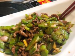 凉瓜炒牛肉-食德喜·阳山鸡王食研基地