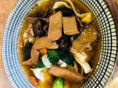 -八珍手工水饺·妈妈的爱(传芳巷店)