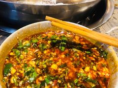 -肖肖酸萝卜鱼火锅(总店)