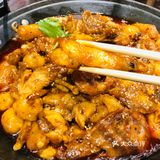 情定香辣煲，辣而不腻！