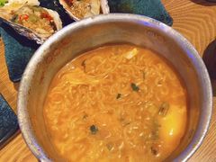 -鑫釜山海鲜烧烤(鑫丰国际店)