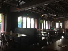 -Geneva日内瓦餐厅(西郊宝成花苑店)