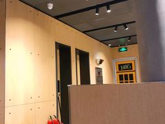 -麦当劳(展览路店)