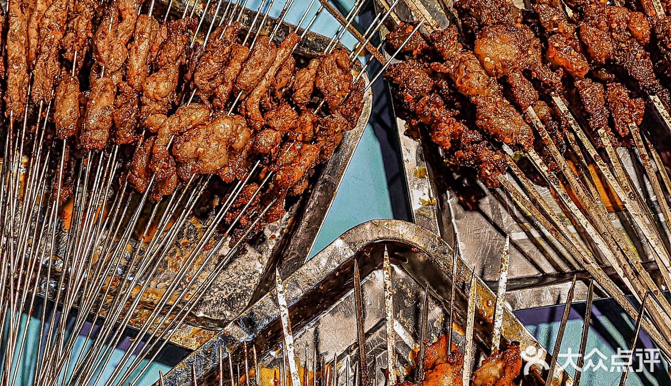 🔥值得N刷‼️十年不涨价的特色烤肉🥩‼️爱了[亲亲]