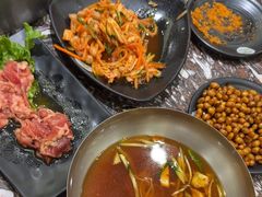 -啊美丽炭火烤肉(滑翔一店)