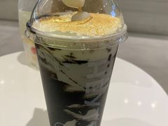 -喜茶(杭州滨江宝龙店)