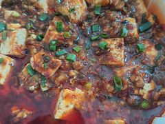 -鑫巴蜀小镇 · 水煮鱼专研店(玉桥店)