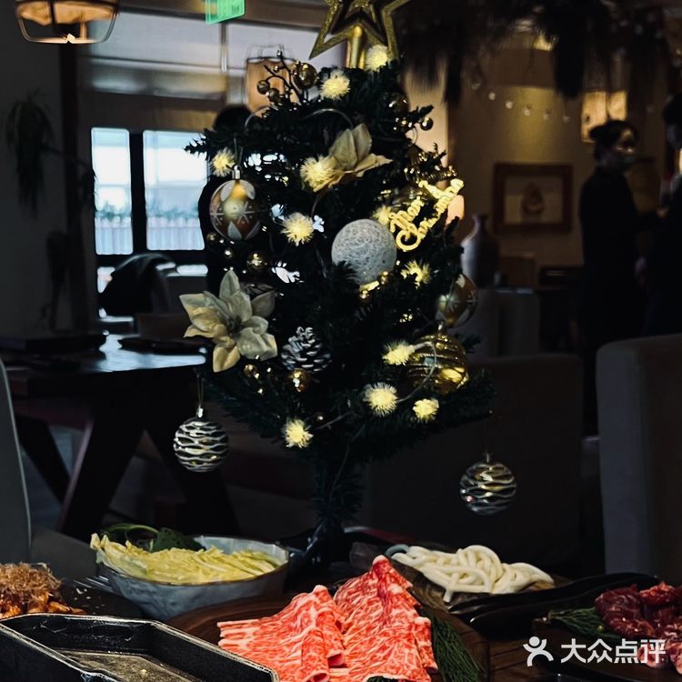 宝格丽同款香的宝藏日料店✨|侘与火