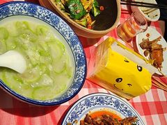 -罗霸蛮老岳阳大排档·鲜货烧烤·土吊子煨砂锅烧菜