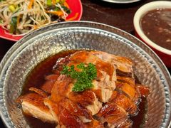 -古都历食南京菜·烤鸭·鸭血粉丝·汤包(南京博物院店)