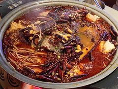 -令狐冲·炭烤活鱼(宝龙店)