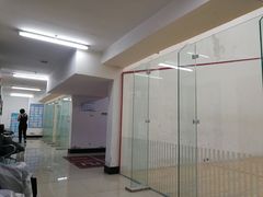 -全民健身中心壁球馆