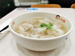 -南城香·饭香串香馄饨香(青年路店)