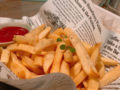 -84那年咖啡馆(李沧万达店)