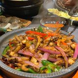 这里烤肉也就亿点点好吃～按头安利[胜利][胜利]