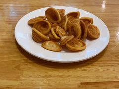 -兔行天下-鸿鹤鲜锅兔(中海国际店)