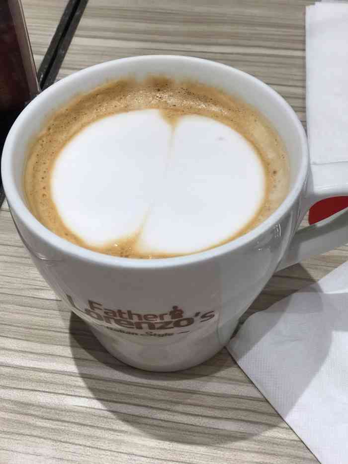 打分 39 /人 每次来必胜客点咖啡 上来都是一朵pi股花儿