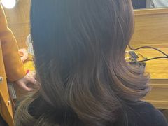 -金夫人化妆摄影职业培训学校