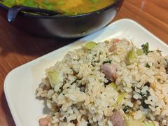 -舒蔡记生煎菜饭(云南中路店)
