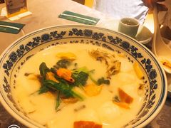 极品鱼头皇-山外山菜馆(玉泉路店)