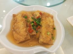 -万山楼海鲜酒家·二十三年老字号
