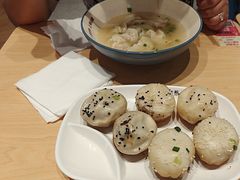 -小杨生煎(周浦万达店)