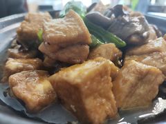 -天天向上素食餐厅(五台山店)
