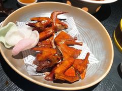 -蝴蝶里·粤菜·点心(滨江龙湖店)