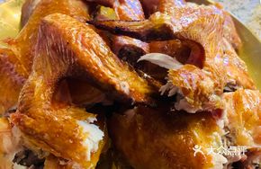 Golden Clay Pot Charcoal-Grilled Chicken