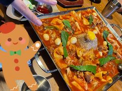 牛肉火山炒年糕-包装马车·韩国料理·포장마차