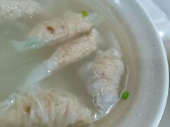 肉燕汤-东街钟楼肉粽(总店)