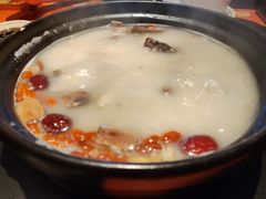 -羽鸽集·乳鸽专门店·地道顺德菜(岭南站店)