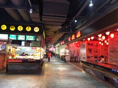 -水街美食城(泛宇邕江一品店)