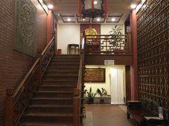 -梅龙镇酒家(南京西路总店)