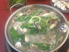 -老石黑山羊毛驴肉火锅(金凯广场店)