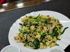 榆黄蘑炒鸡蛋-朴小妹人参鸡汤火锅(长白山万达店)